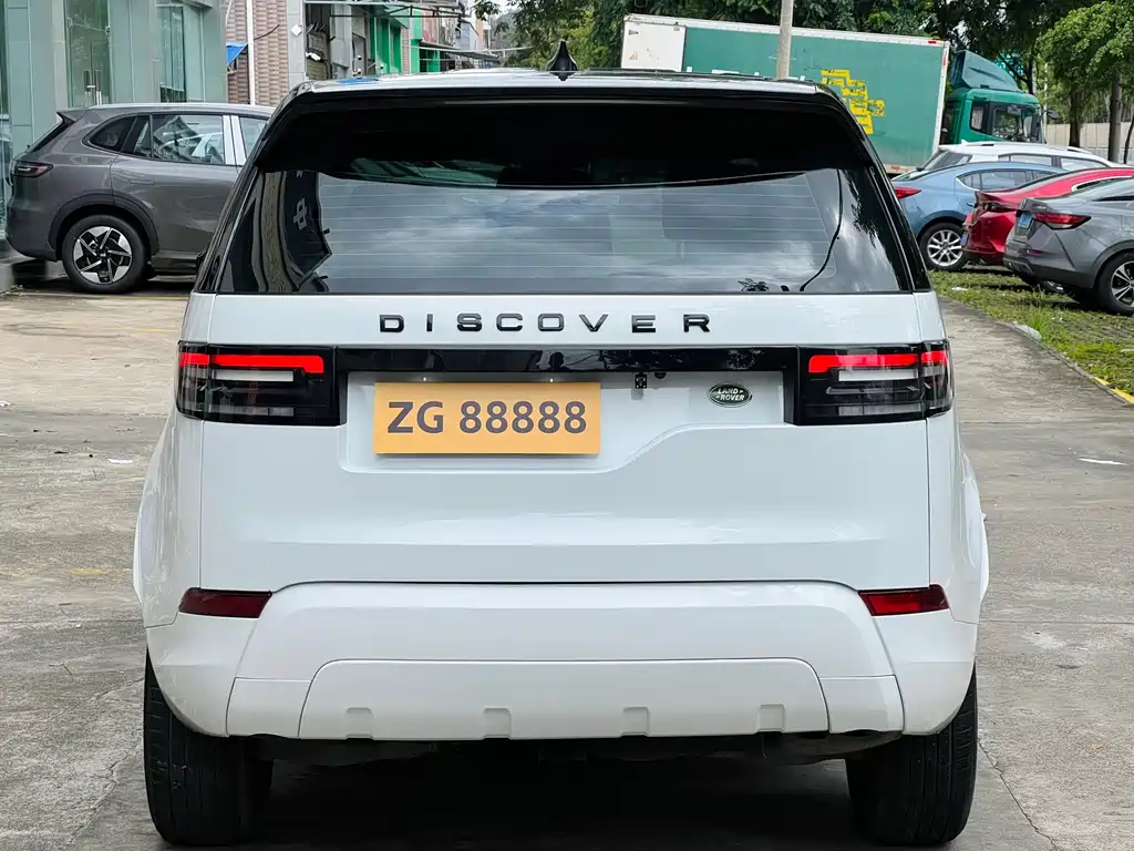 Land Rover Discovery 2018 2.0T SE