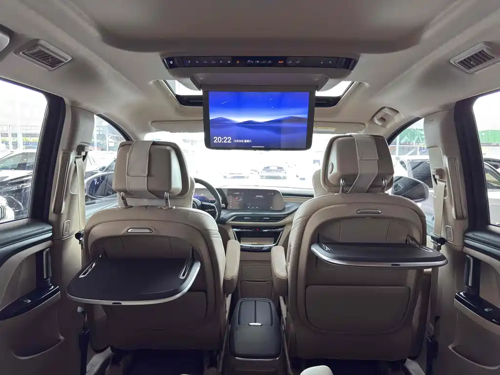 BUICK GL8 NEW ENERGY