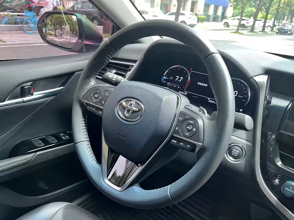 Toyota Camry 2021 2.5S