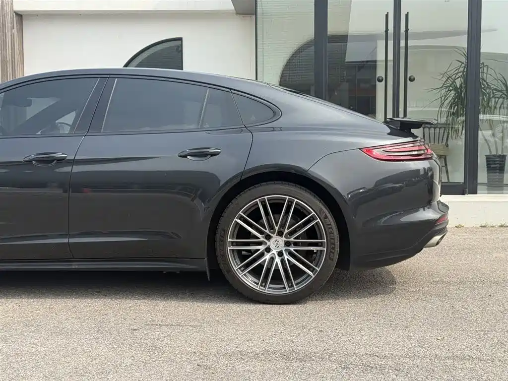 Porsche Panamera 2017 Panamera 3.0T