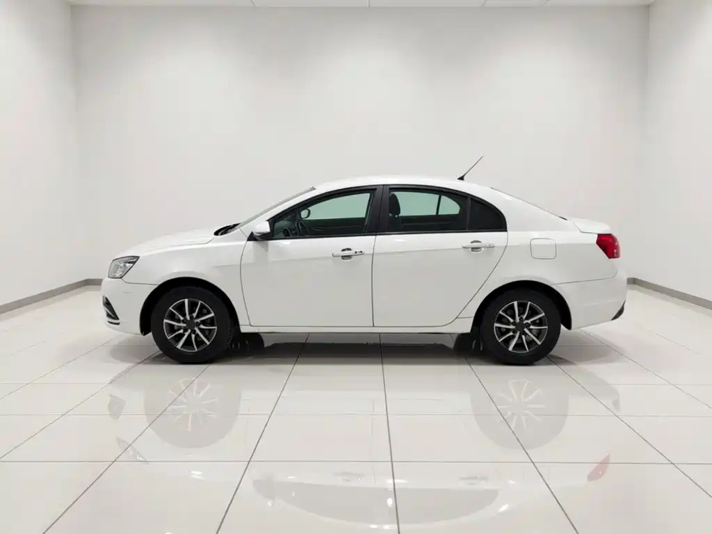Geely Emgrand — миниатюра 25