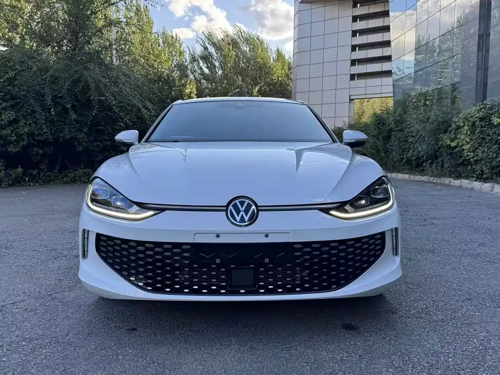 Volkswagen Lamando — миниатюра 3
