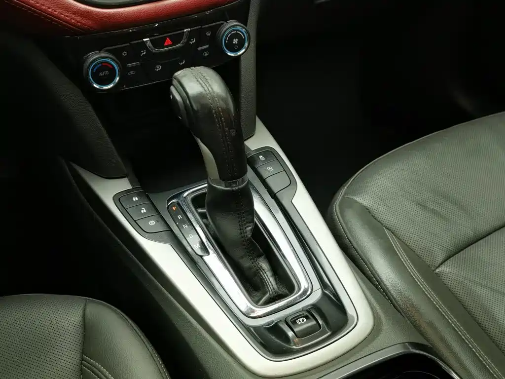 Chevrolet Malibu — миниатюра 13