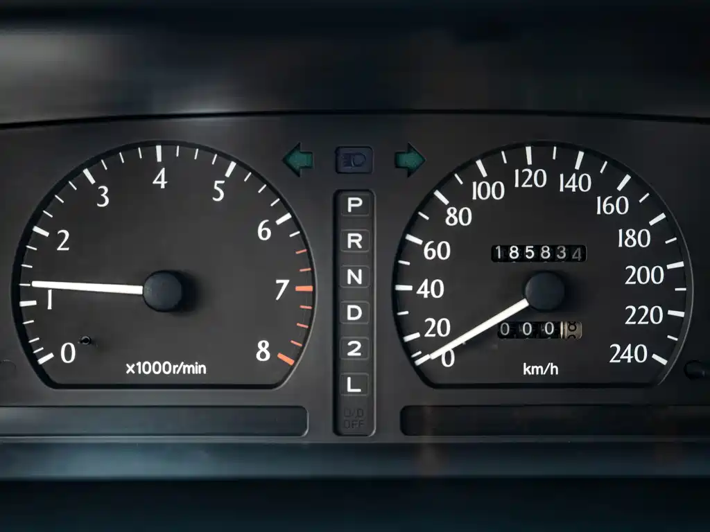 Toyota Crown — миниатюра 14
