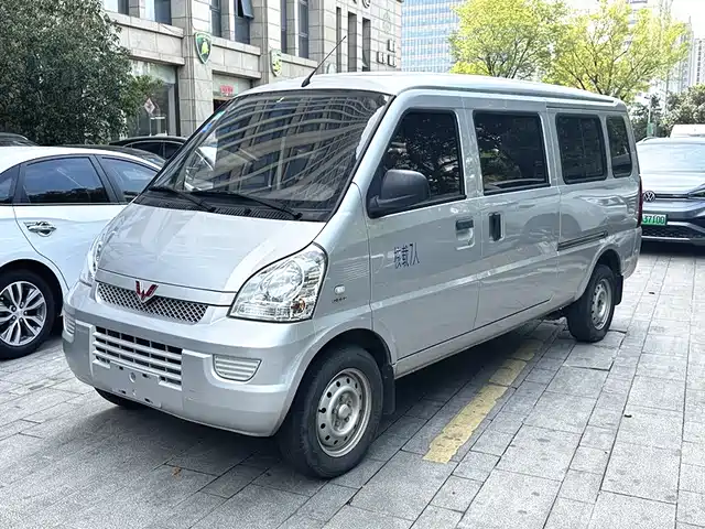2017 Wuling Motors Rongguang