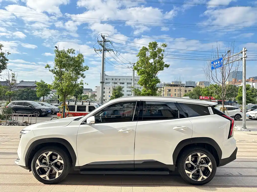 Geely Boyue L — миниатюра 3