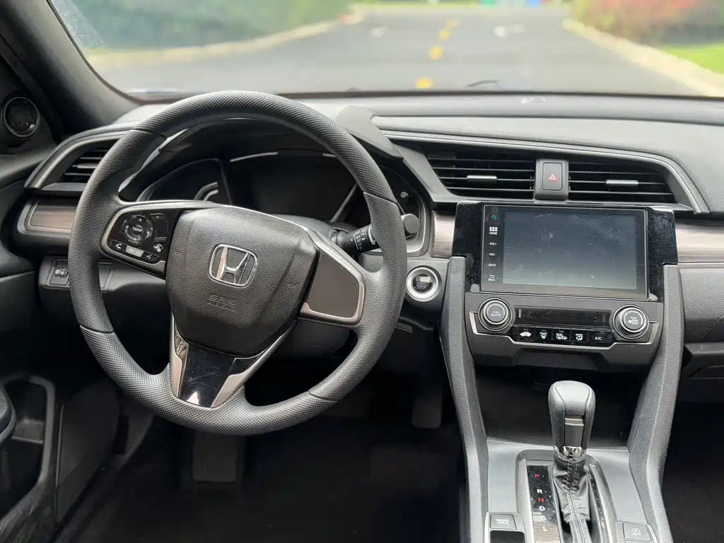 Honda Civic — миниатюра 11