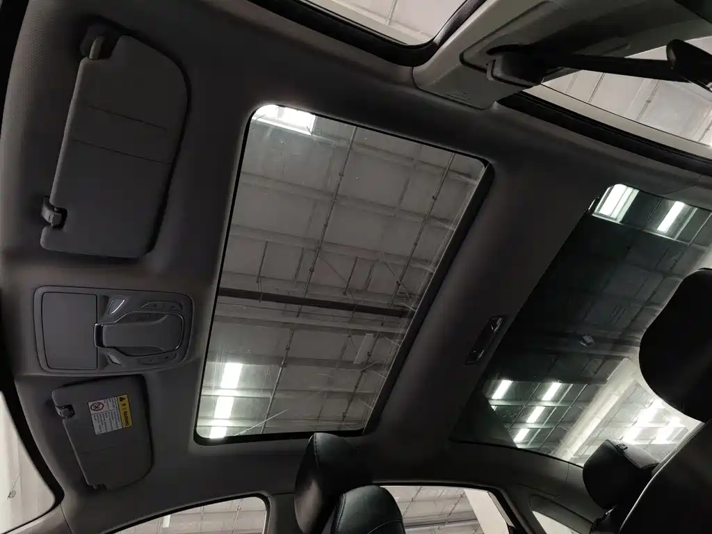 Roewe Feifan ER6 — миниатюра 14