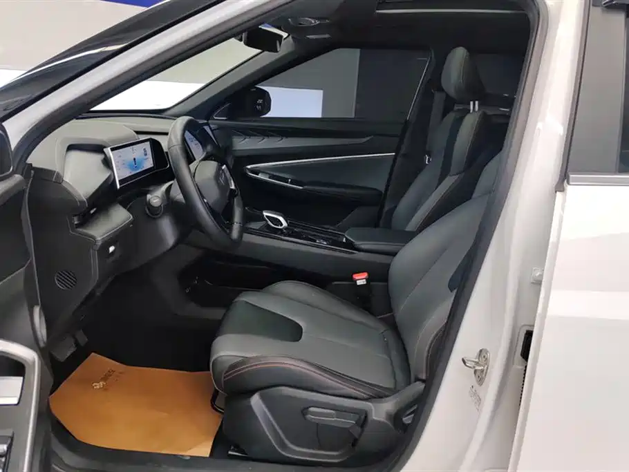 GEELY AUTOMOBILE BOYUE