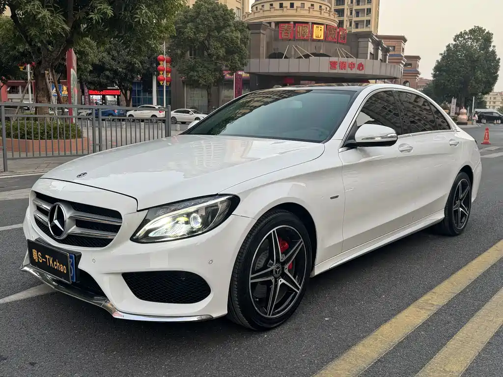 MERCEDES-BENZ C CLASS