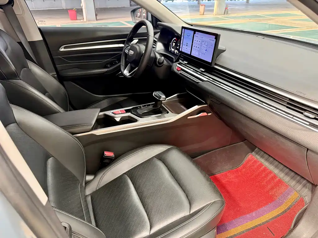 Geely Emgrand 2023 — фото 10