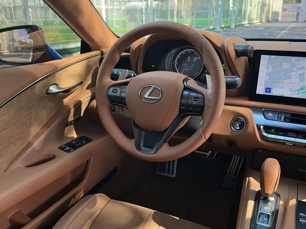 Lexus LC — миниатюра 18