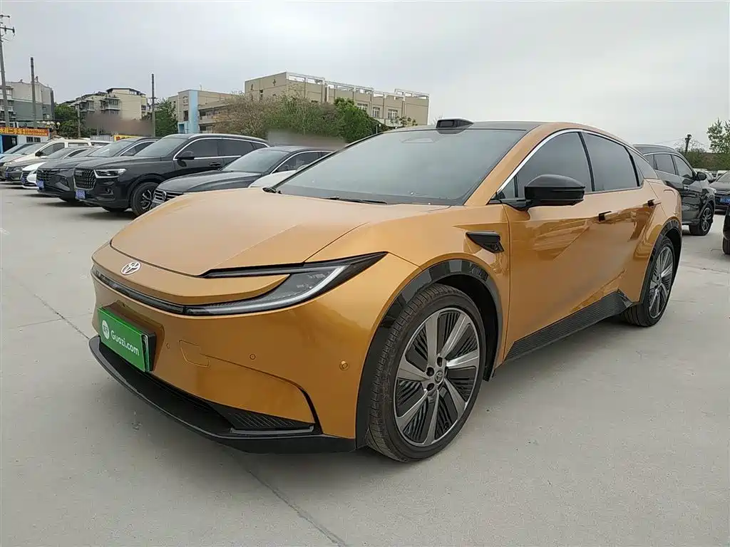 Toyota 丰田bZ5 2025