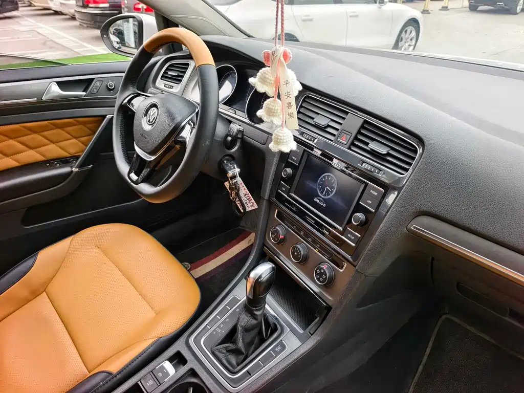 Volkswagen Golf — миниатюра 17