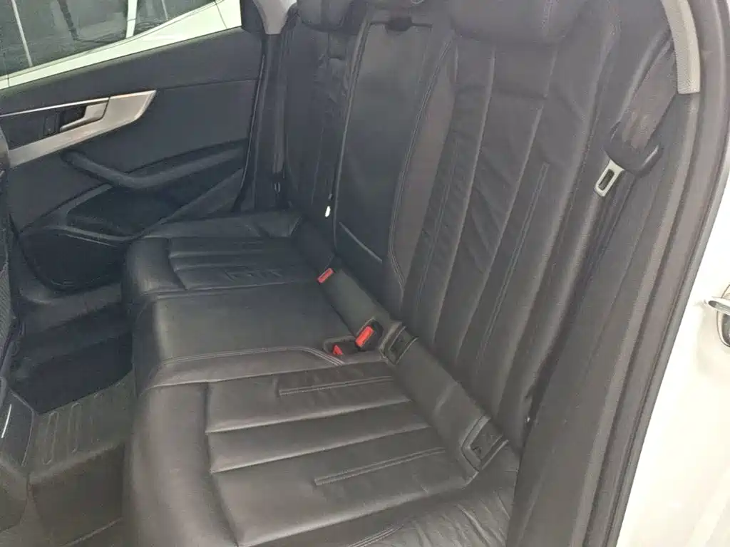 Audi A4L — миниатюра 17