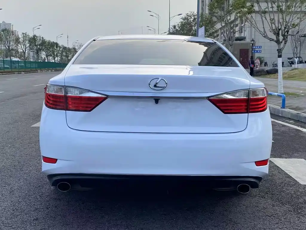 Lexus ES 2014 250 Elite
