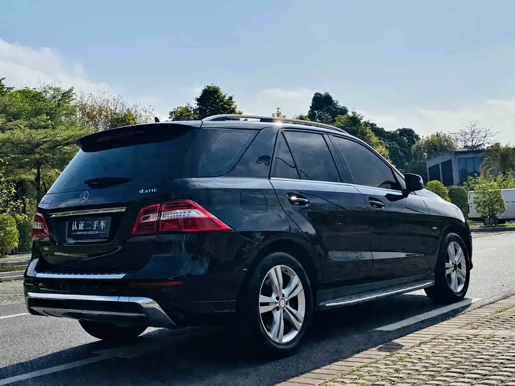 Mercedes-Benz M 2012 ML 350