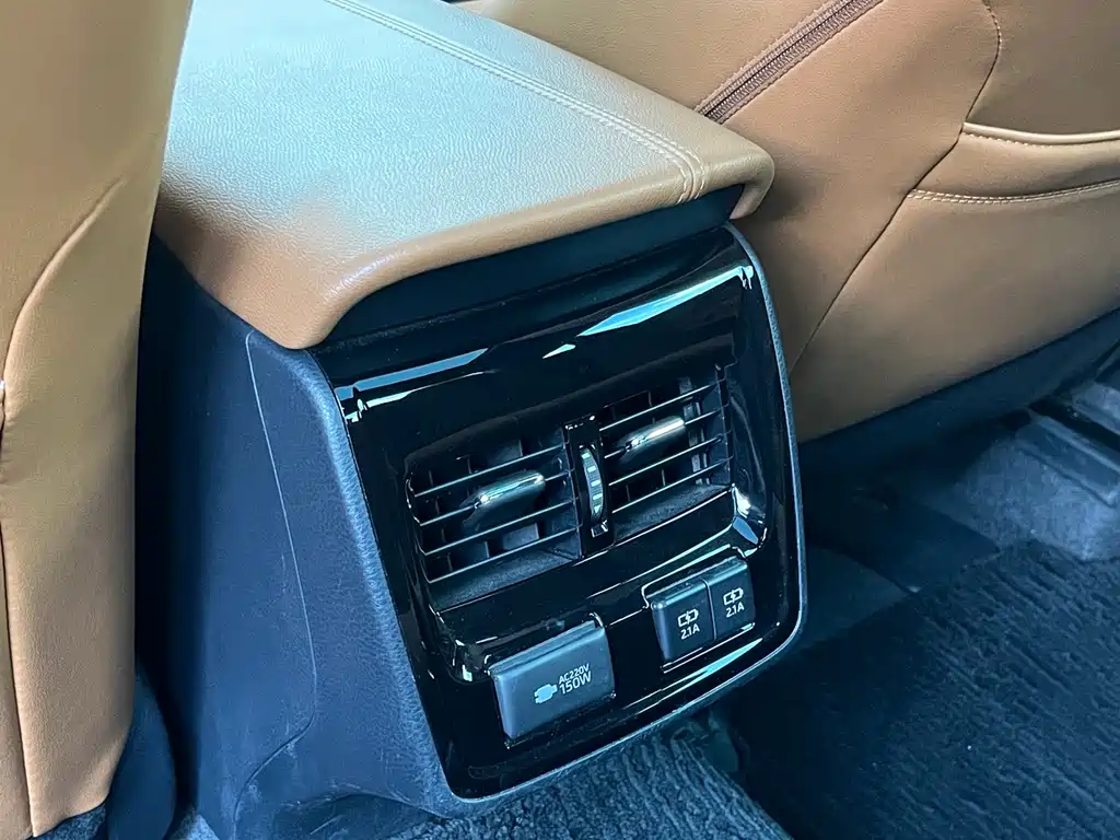 Toyota Avalon — миниатюра 27