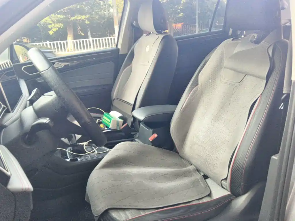 Volkswagen Tiguan L — миниатюра 11