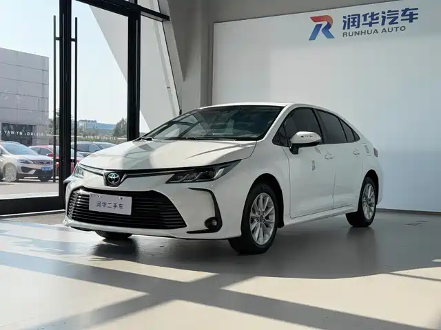 TOYOTA COROLLA 2023