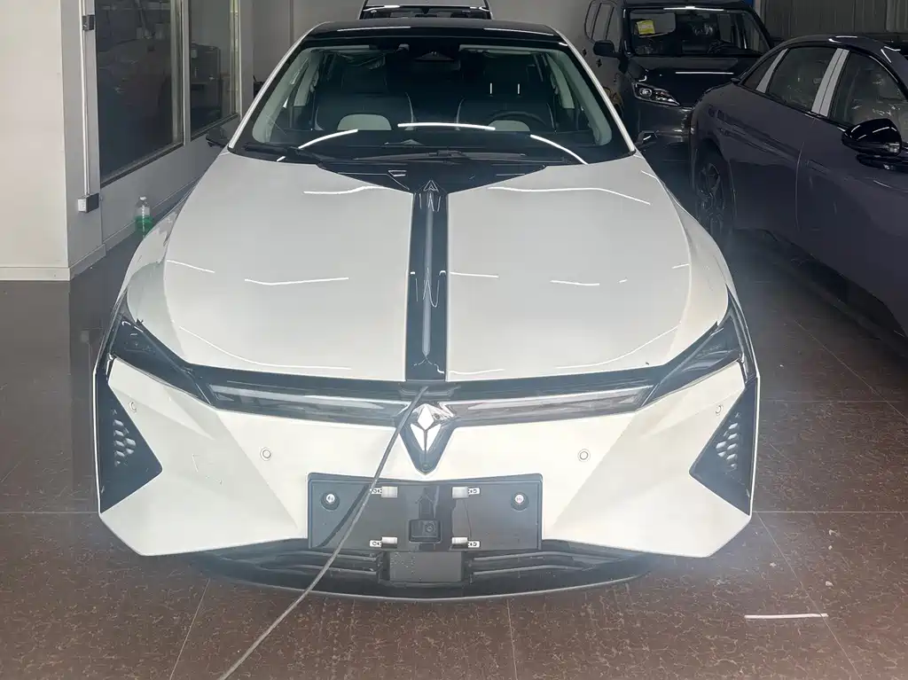Lingxi L 2025 +