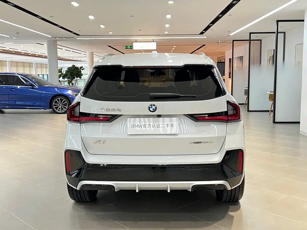 BMW X1 — миниатюра 20