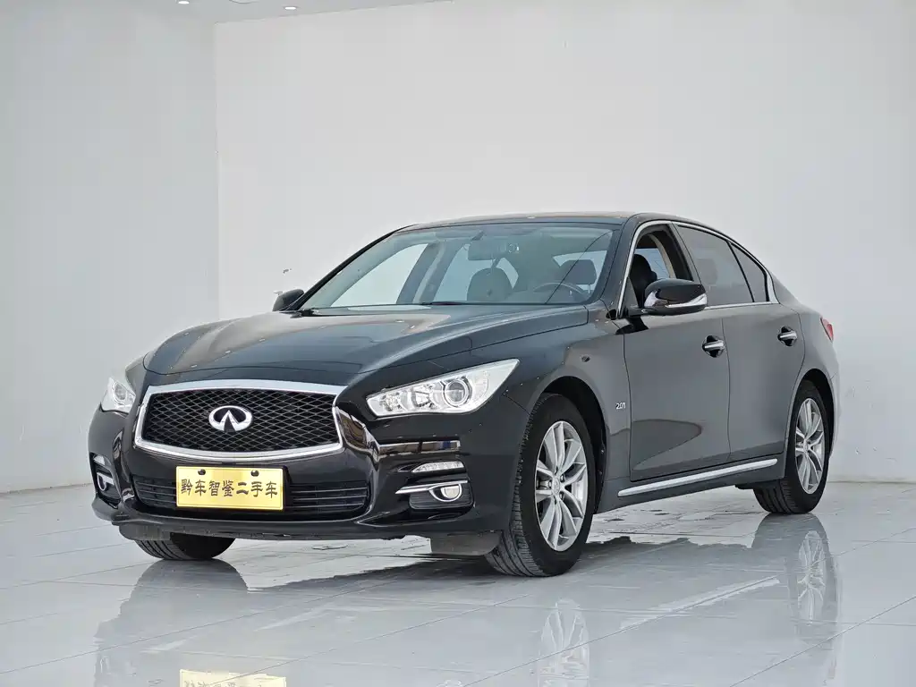 Купить Infiniti Q50L