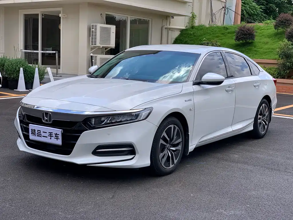 Honda Accord 2018 2.0L V