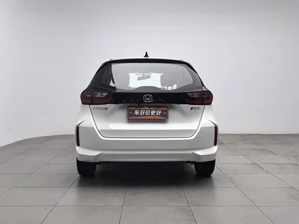 Honda Fit — миниатюра 4
