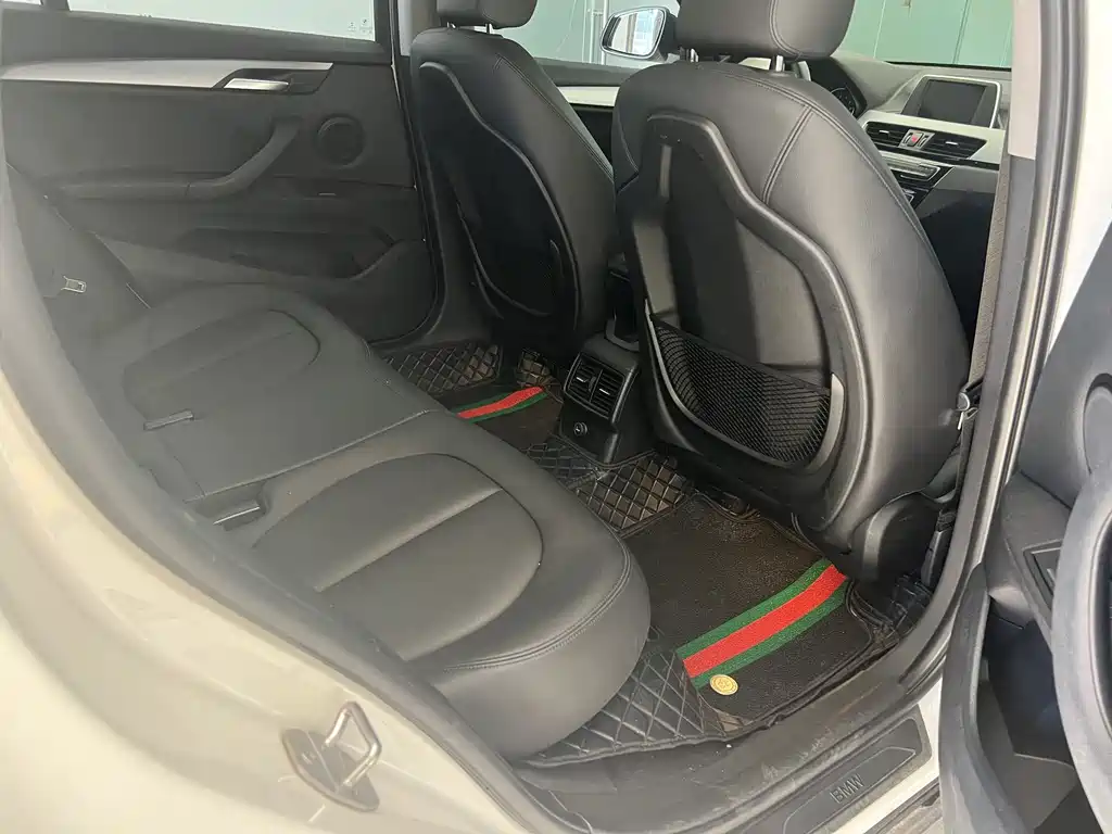 BMW X1 — миниатюра 9