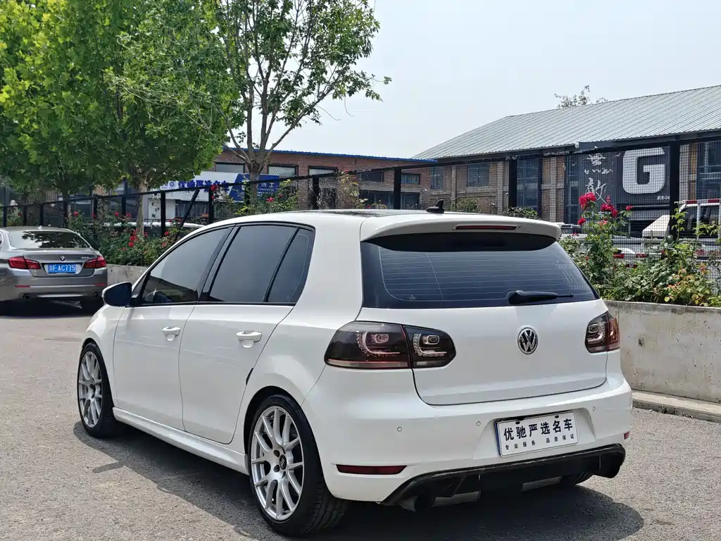Volkswagen Golf GTI GTI 2012 2.0TSI GTI