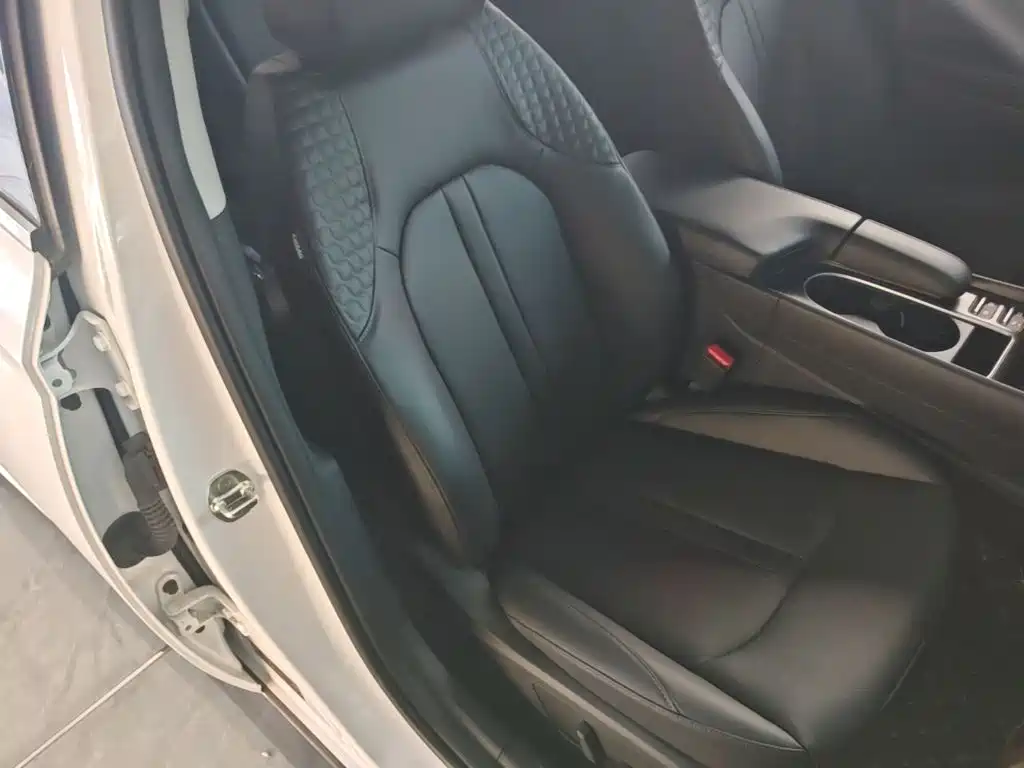 Hyundai Sonata — миниатюра 25