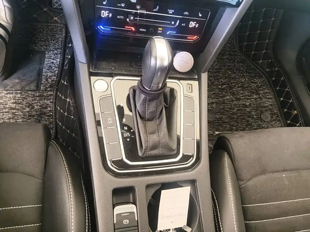 Volkswagen Magotan — миниатюра 14