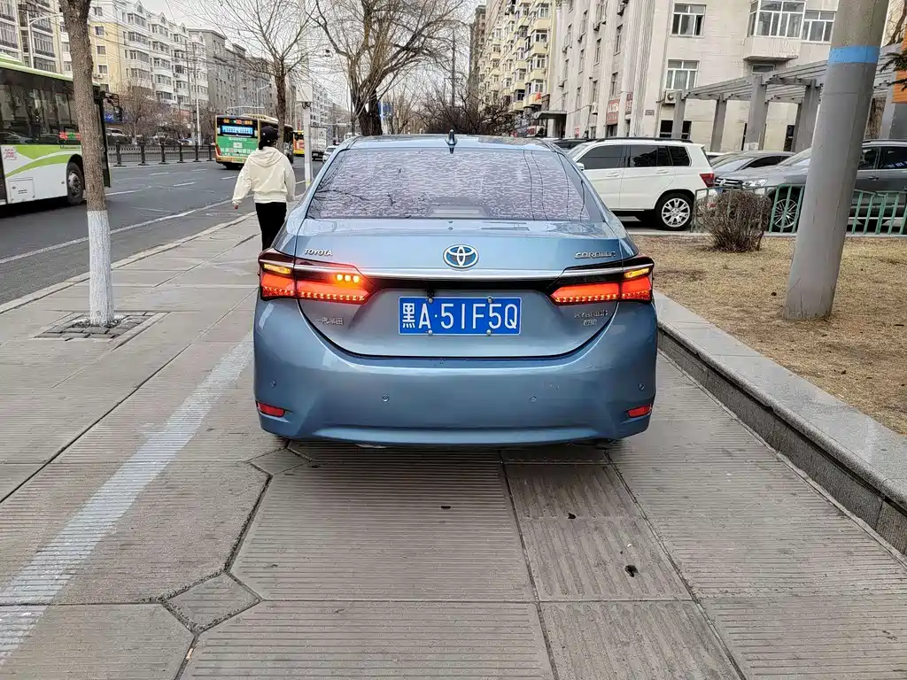 Toyota Corolla — миниатюра 4