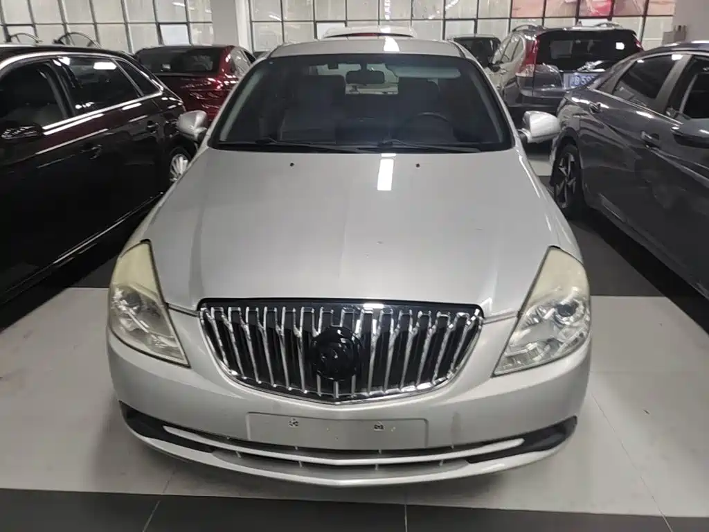 Buick Excelle — миниатюра 3