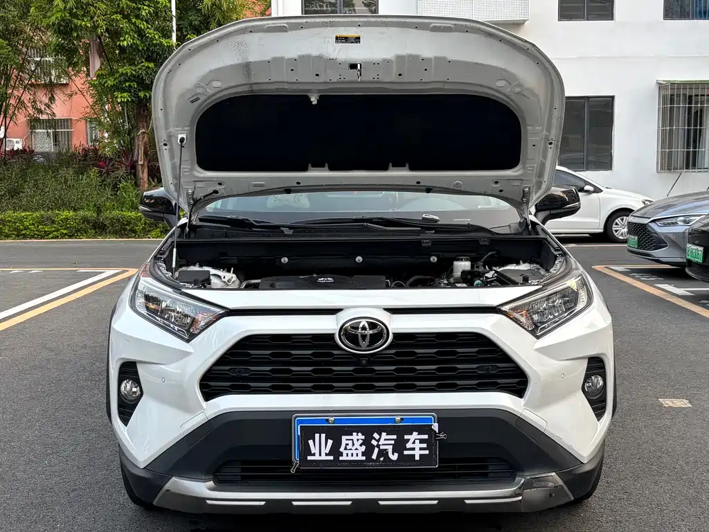 TOYOTA RAV4 RONGFANG