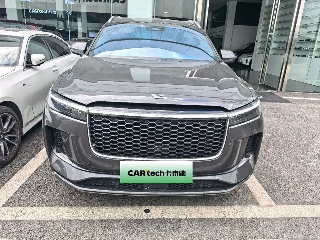 Li Auto Li ONE — миниатюра 2