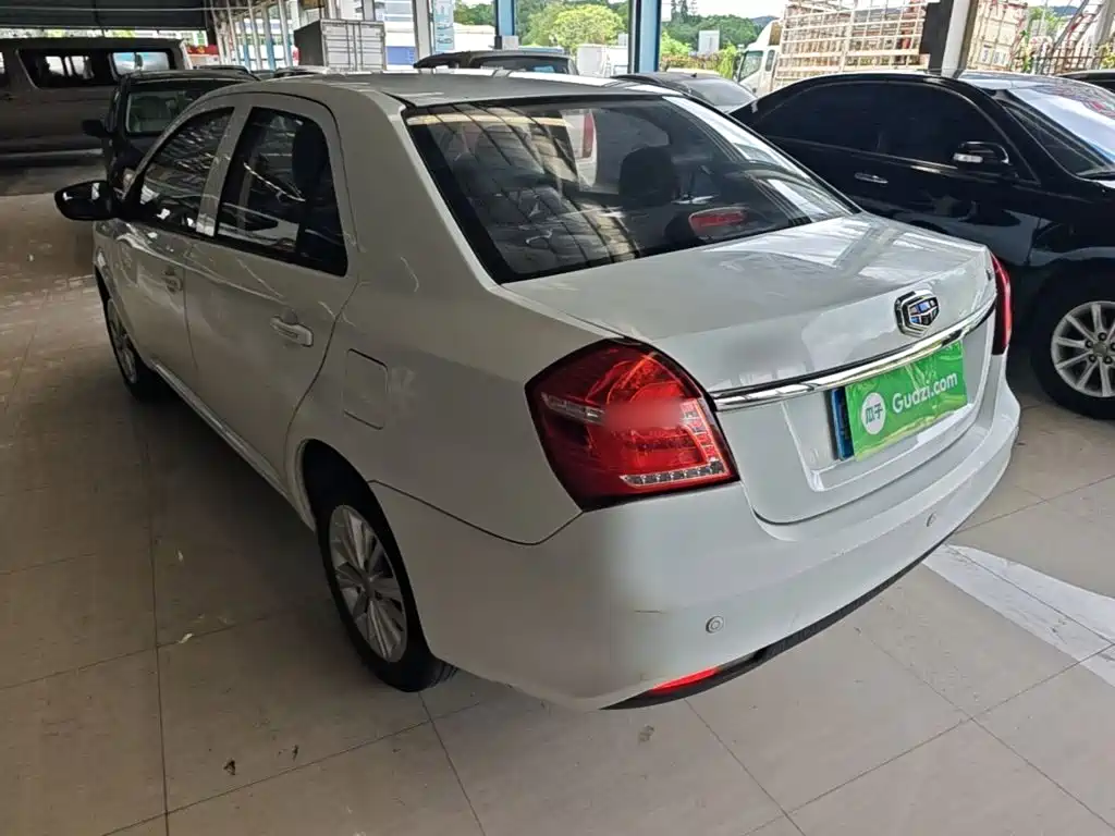 Geely Jingang 2016 1.5L MT Elite