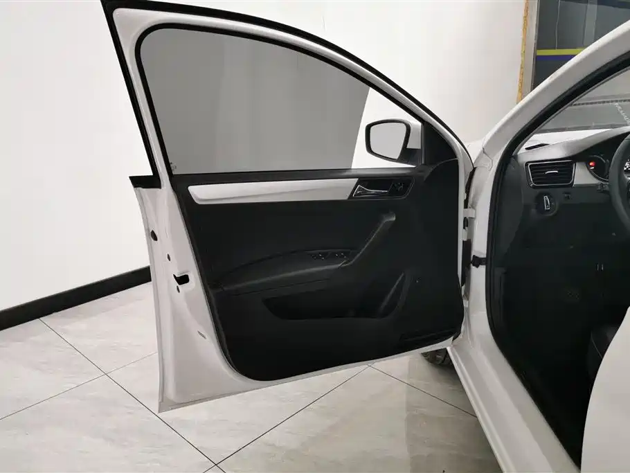 Skoda Rapid 2021 Белый из Китая, фото 2
