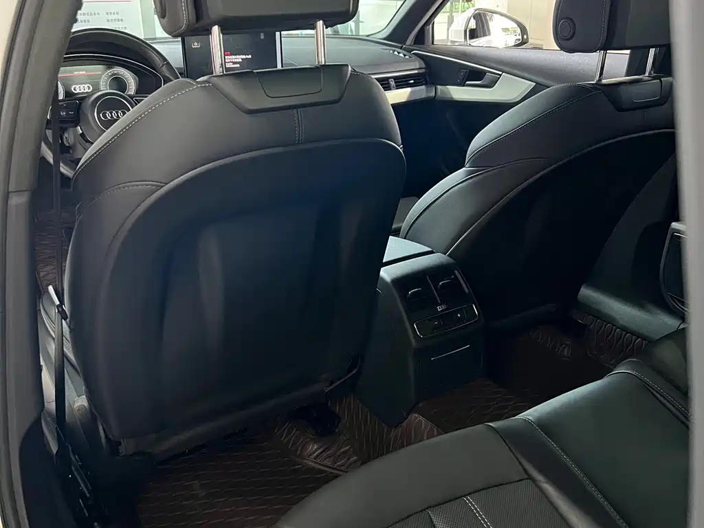 Audi A4L — миниатюра 6