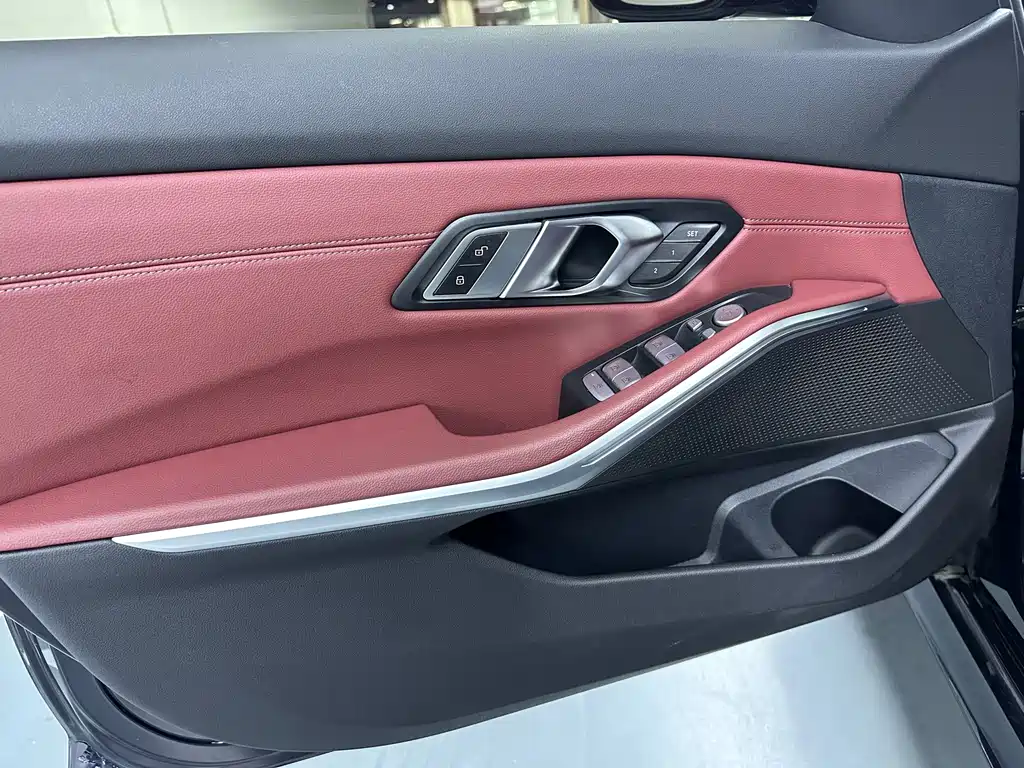 BMW 3 Series — миниатюра 5