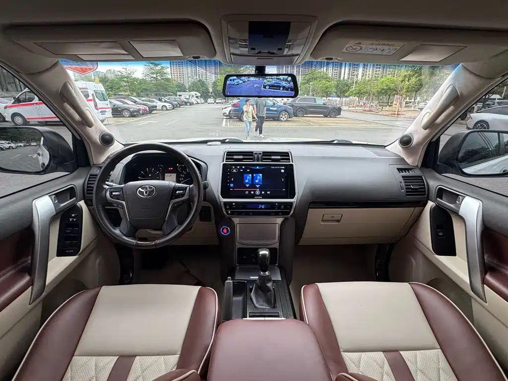 Toyota Land Cruiser Prado 2020 2.7L
