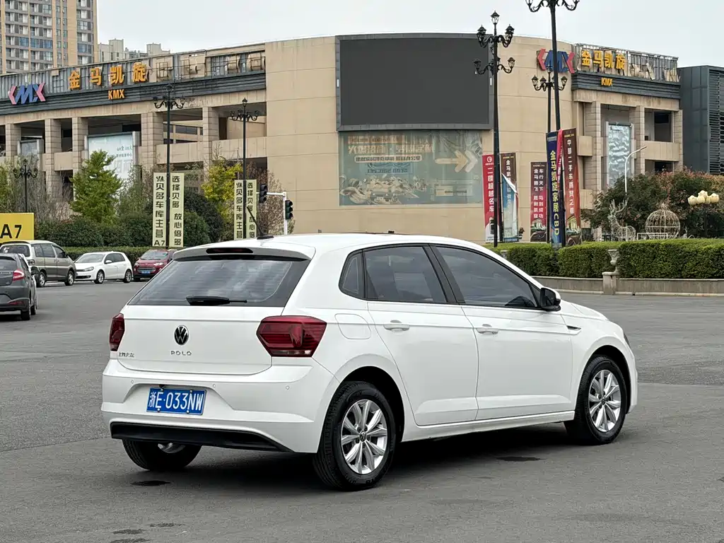 Volkswagen Polo — миниатюра 12
