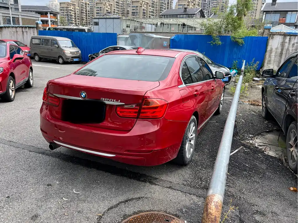 BMW 3 Series — миниатюра 7