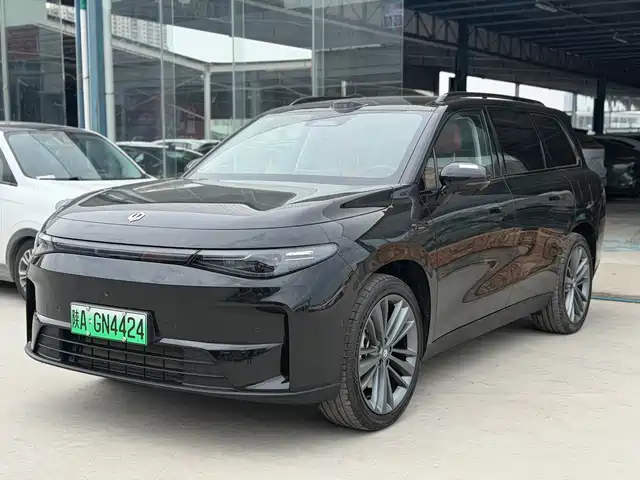2025 Leapmotor C16