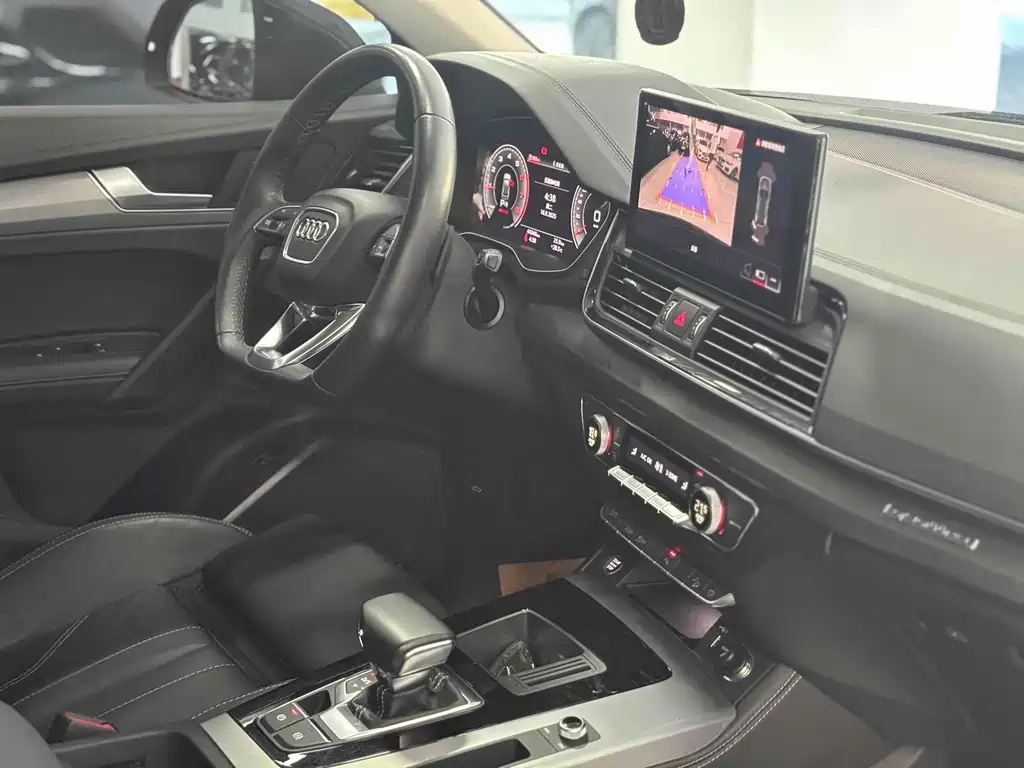 Audi Q5L — миниатюра 17