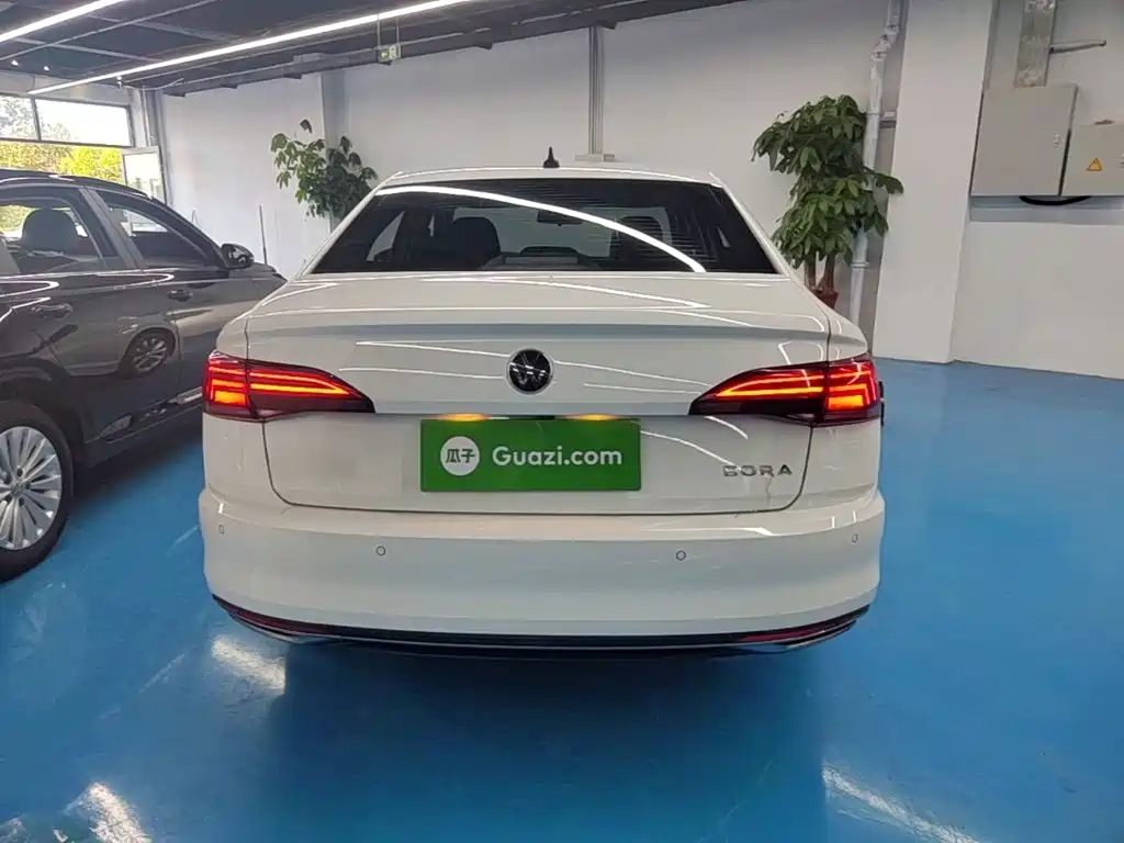 Volkswagen Bora — миниатюра 6