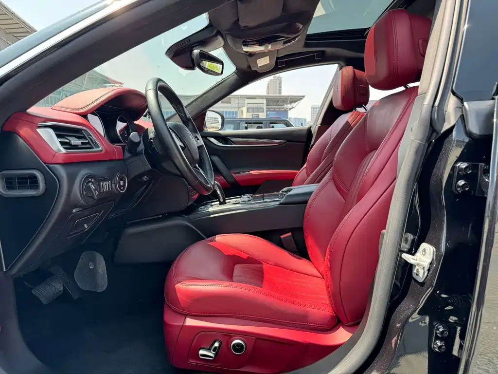Maserati Ghibli 2022 2.0T GT