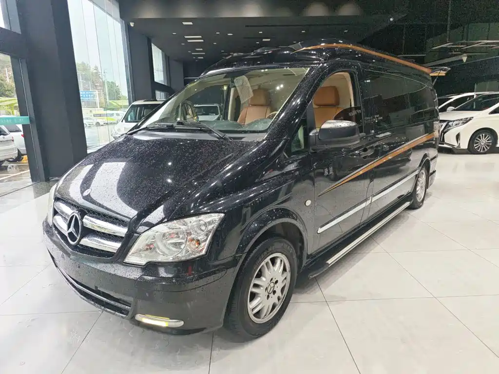 Mercedes-Benz Vito — миниатюра 2