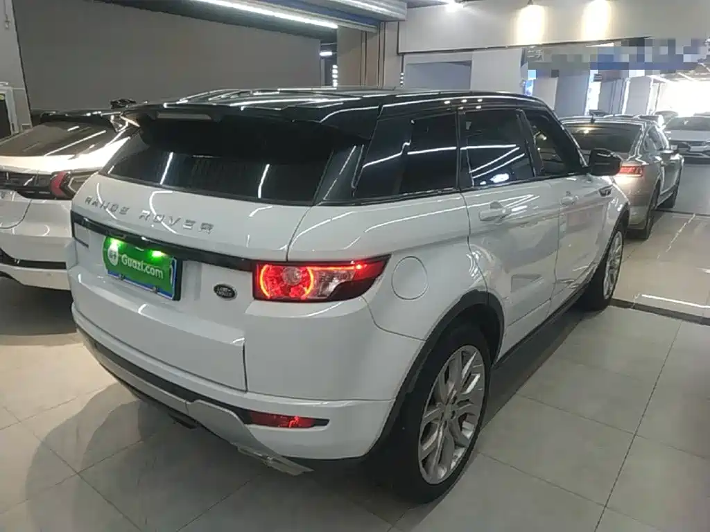 Land Rover Range Rover Evoque 2014 2.0T 5